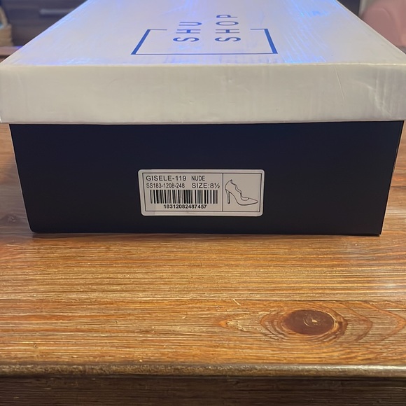 Shu Shop US8.5 Nude - Picture 12 of 13